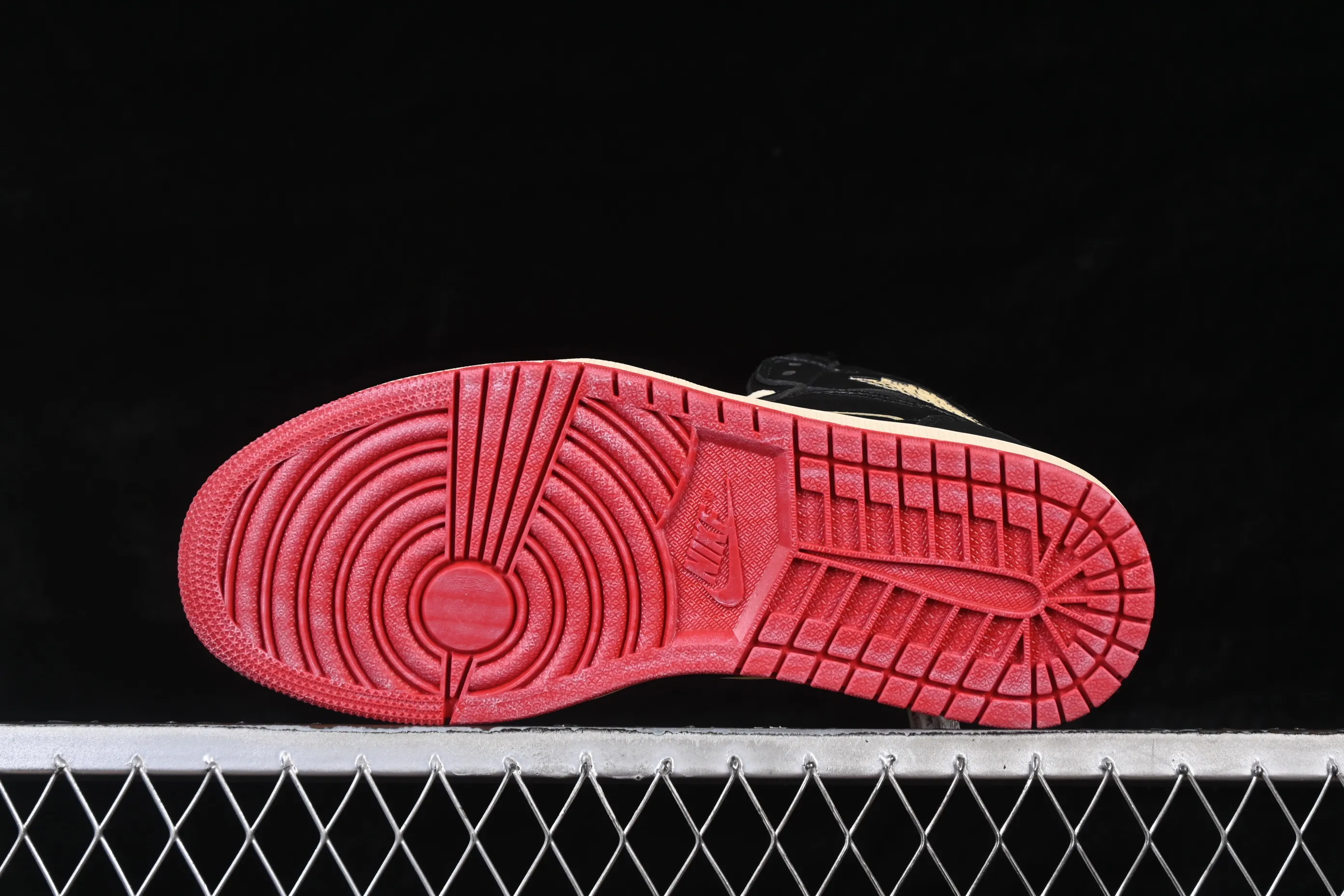 All categories Air Jordan Jordan series basketball shoes Air Jordan 1 High Nigel Sylvester x Air Jordan 1 High AJ1 Joe 1 joint high-top basketball shoes IB8958-100